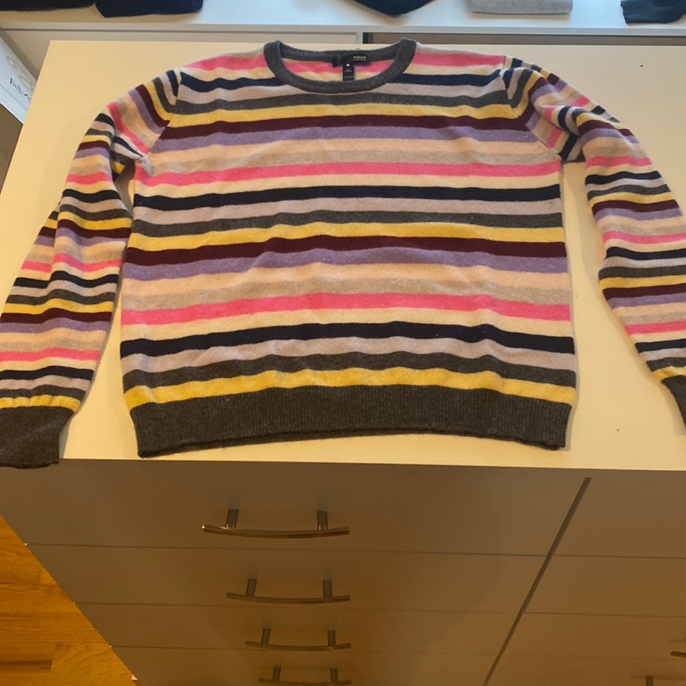 Aqua stripped cashmere crew neck sweater size large